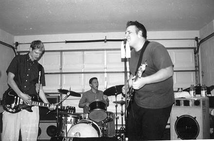 band1.jpg (53484 bytes)